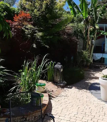 Cévenol Avec Et Piscine Privatifs Hébergement de vacances Saint-Martin-de-Valgalgues